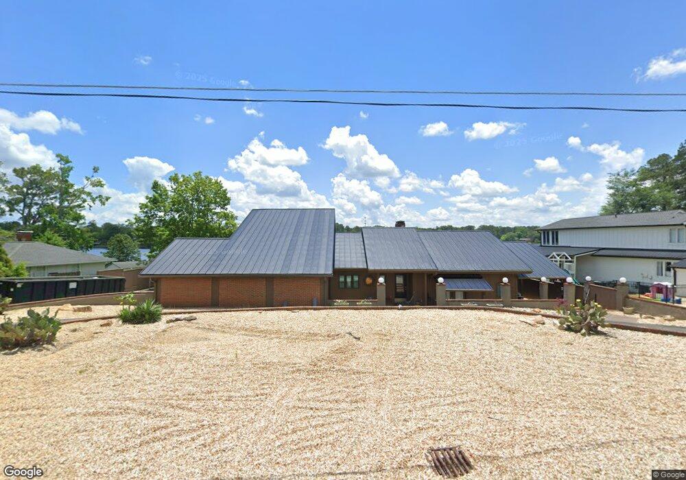 114 Crescent Dr, Carrollton, GA 30117 - photo 1