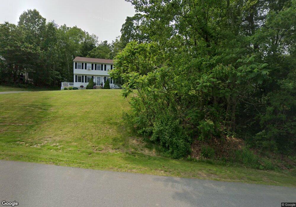 7 Pemigewasset Cir, Derry, NH 03038 - photo 1