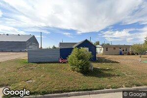 612 N 6th St, Leoti, KS 67861
