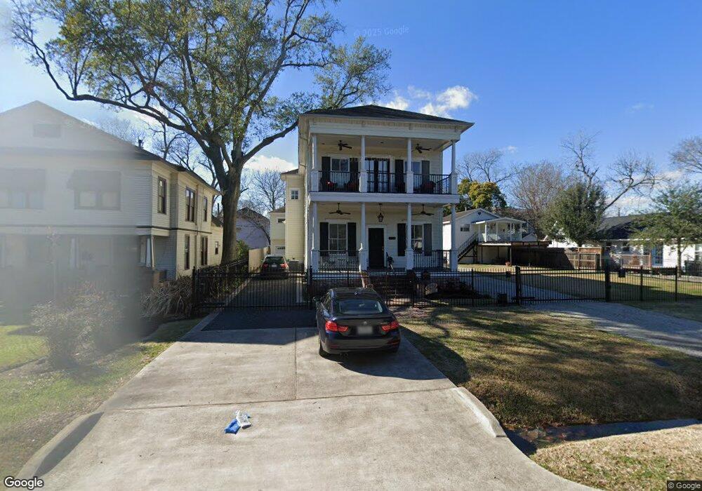 1823 Oxford St, Houston, TX 77008 - photo 1