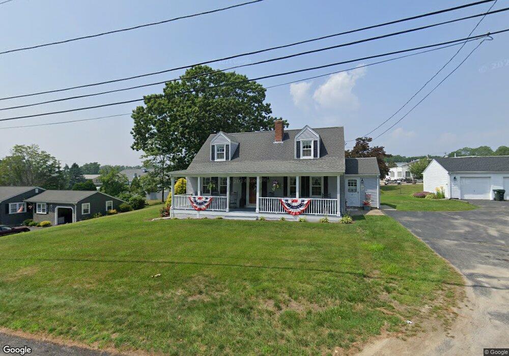 11 Massasoit Ave, Bristol, RI 02809 - photo 1