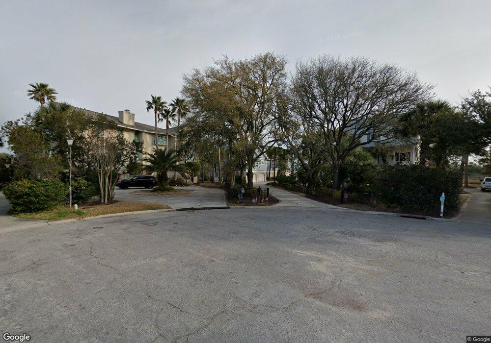 14 Seahorse Ct, Isle of Palms, SC 29451 - photo 1