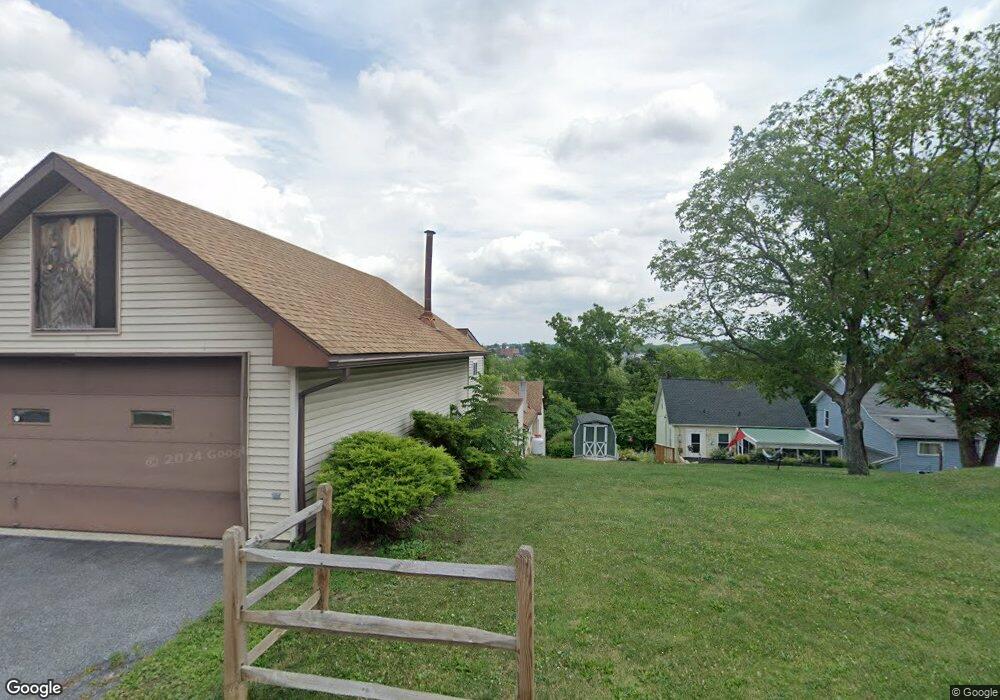 2114 N Lehigh Ave, Whitehall, PA 18052 - photo 1