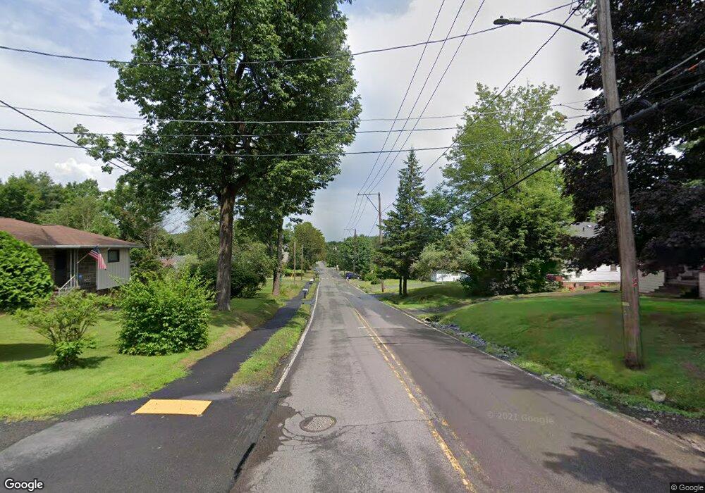 404 Gravity Rd, Waymart, PA 18472 - photo 1