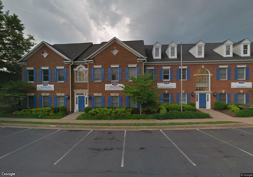 17341 Pickwick Dr unit D, Purcellville, VA 20132 - photo 1