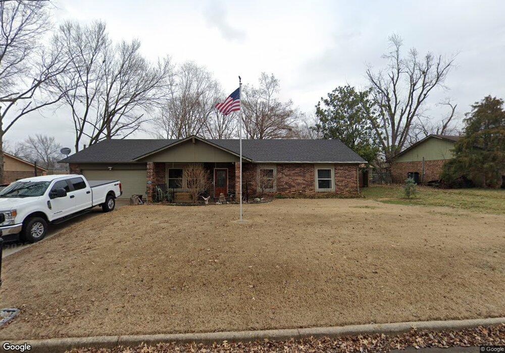 2901 Parkwood Dr, Rogers, AR 72756 - photo 1