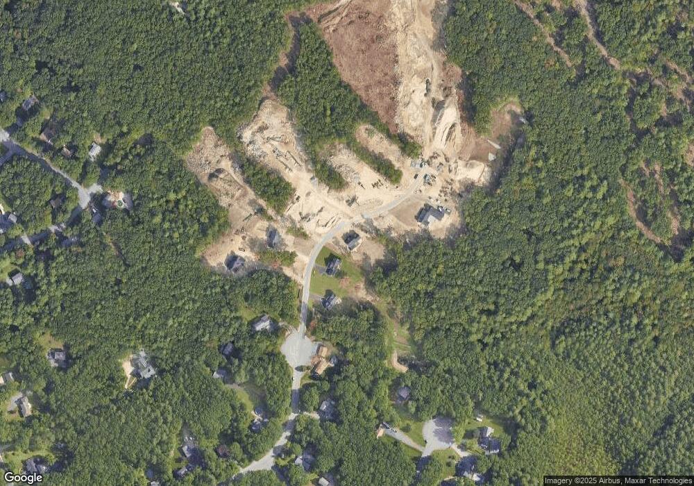 27 Daniel Rd, Derry, NH 03038 - photo 1