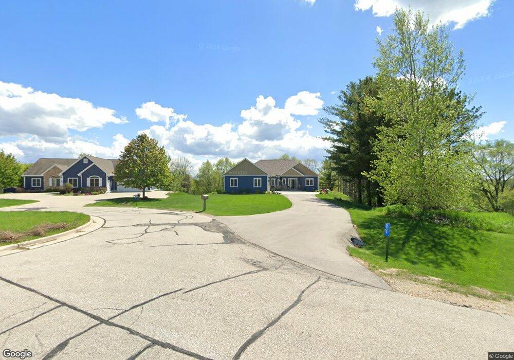 6909 Mount Pleasant Dr, West Bend, WI 53090 - photo 1