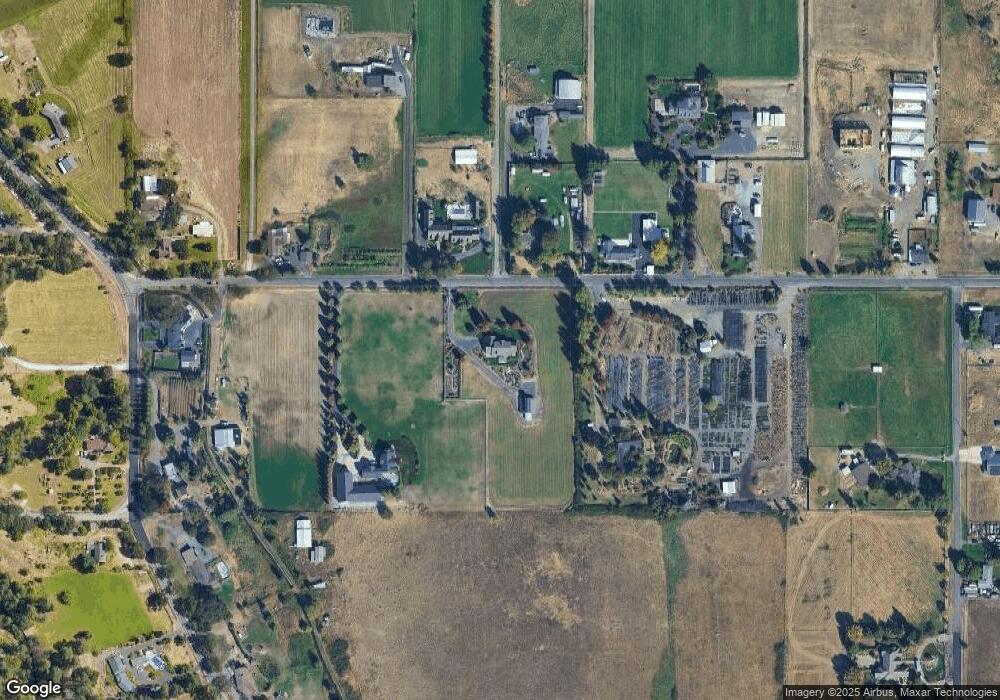 3235 Taylor Rd, Central Point, OR 97502 - photo 1