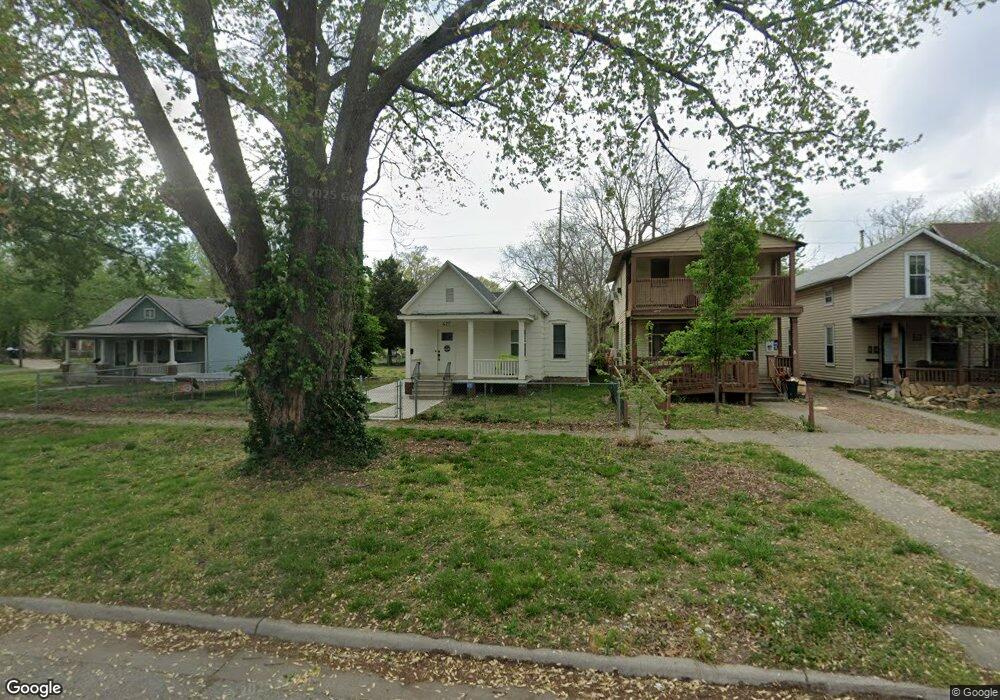 427 SW Polk St, Topeka, KS 66603 - photo 1