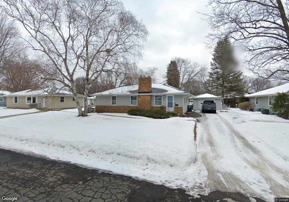 8315 Dupont Ave S, Bloomington, MN 55420 - photo 1