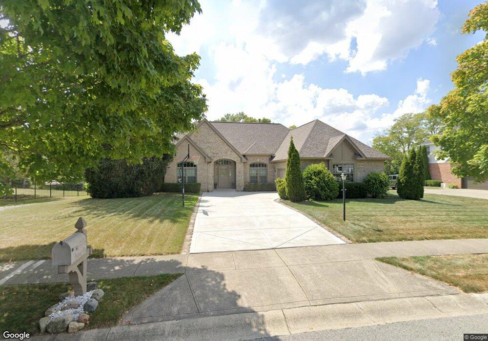 10108 Parkway Dr, Fishers, IN 46037 - photo 1