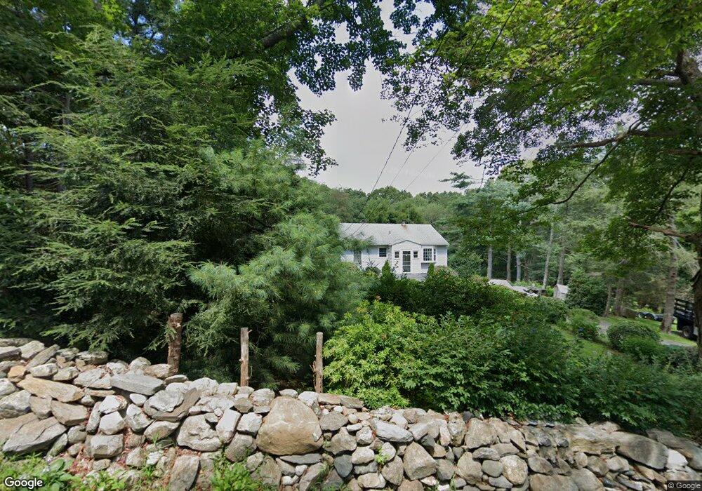 261 Painter Hill Rd, Roxbury, CT 06783 - photo 1