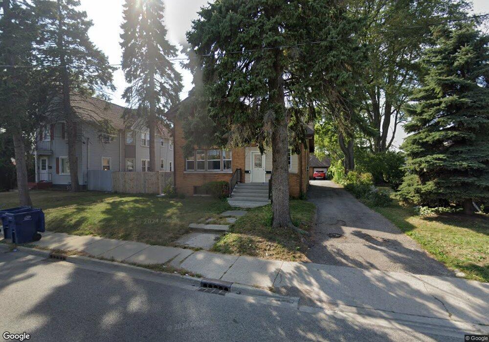 18 N Lewis Ave, Waukegan, IL 60085 - photo 1