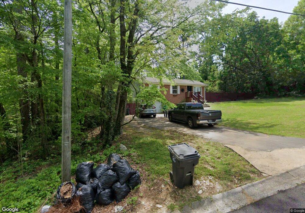 1011 27th Ave NE, Center Point, AL 35215 - photo 1