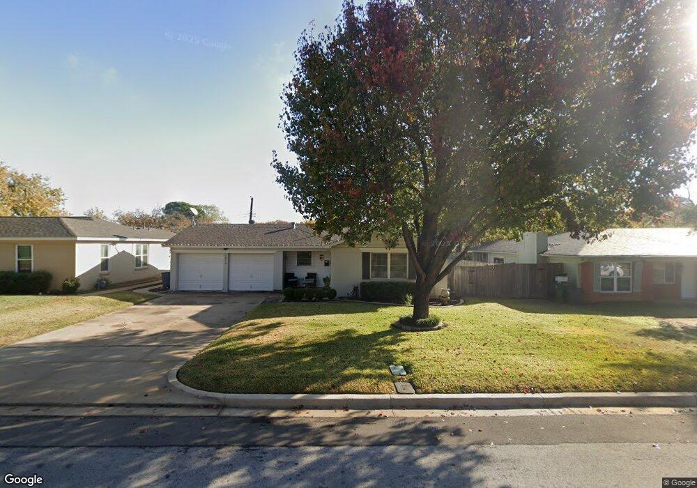 1216 Simpson Dr, Hurst, TX 76053 - photo 1