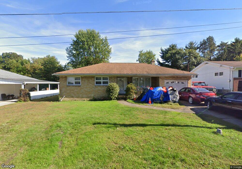 604 Spruce St, Dupont, PA 18641 - photo 1