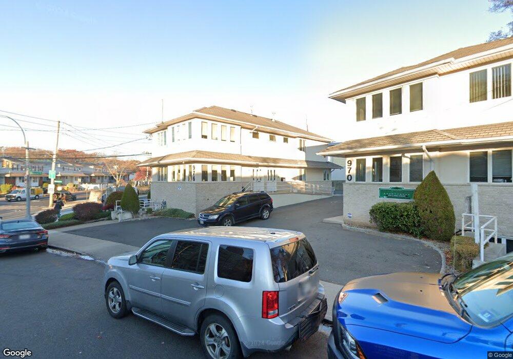 976 Bard Ave, Staten Island, NY 10301 - photo 1