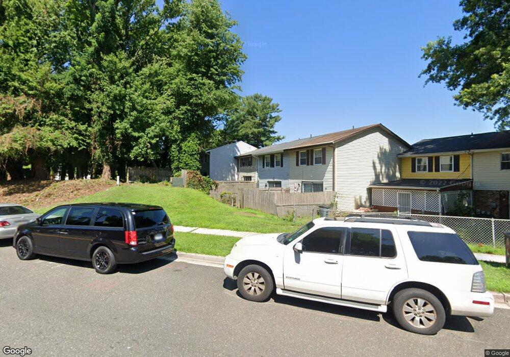 32 Daimler Dr unit 70, Capitol Heights, MD 20743 - photo 1