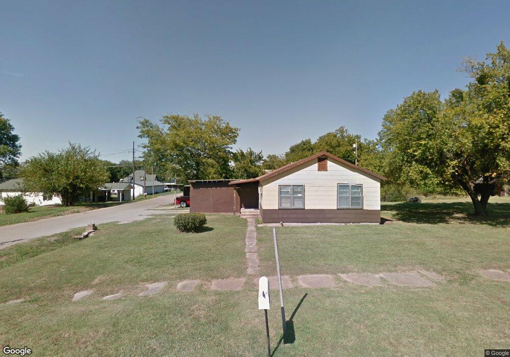 720 E Tahlequah Ave, Sulphur, OK 73086 - photo 1