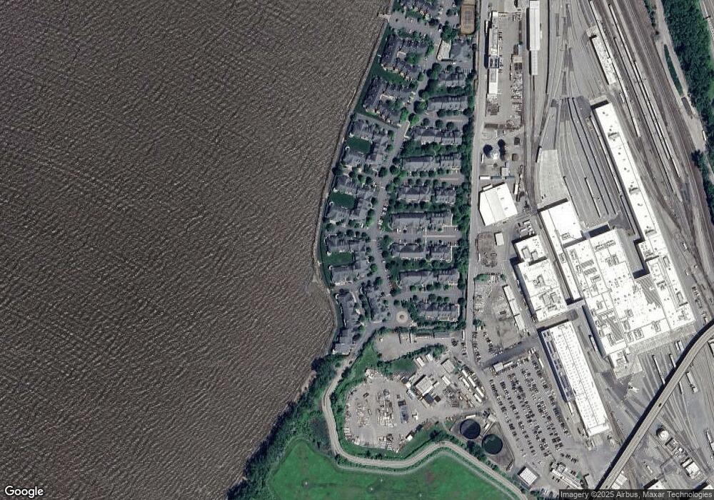 904 Half Moon Bay Dr, Croton On Hudson, NY 10520 - photo 1