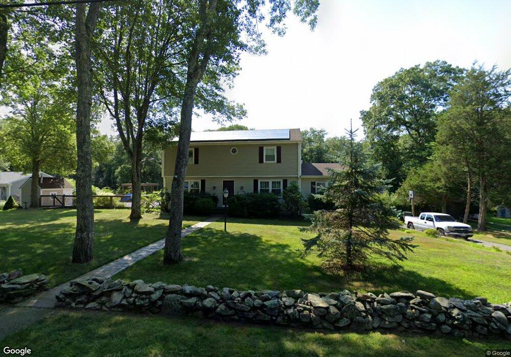 540 Dillon Ln, Swansea, MA 02777 - photo 1