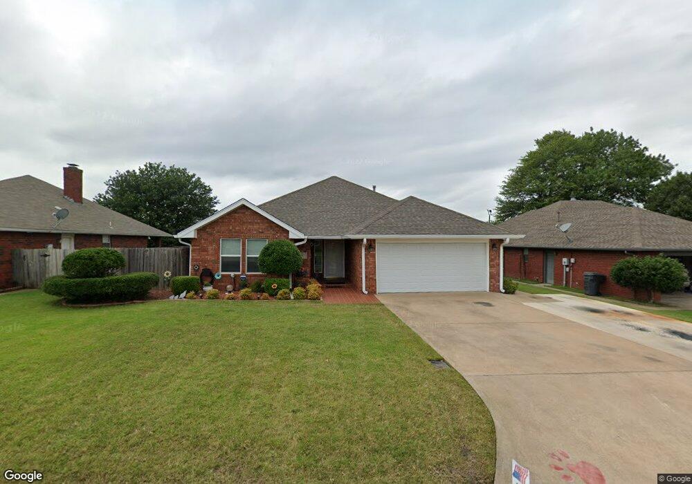 1917 Red Oak Dr, Ardmore, OK 73401 - photo 1