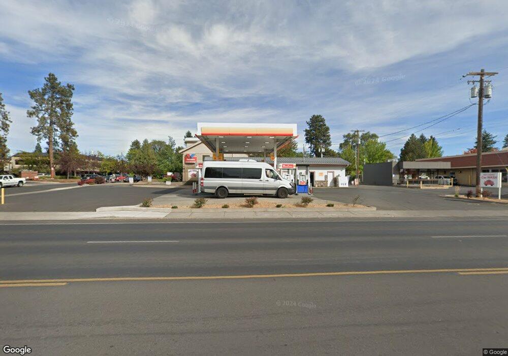 1144 NE 3rd St, Bend, OR 97701 - photo 1