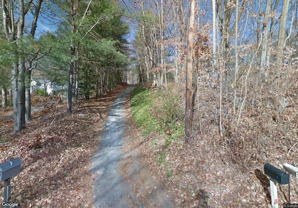 2A Honey Ln, Sandy Hook, CT 06482 - photo 1