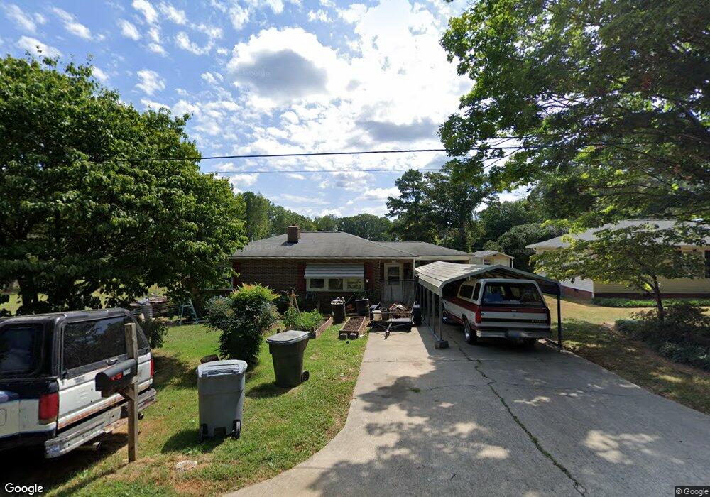 2056 Lamar Dr, Asheboro, NC 27203 - photo 1