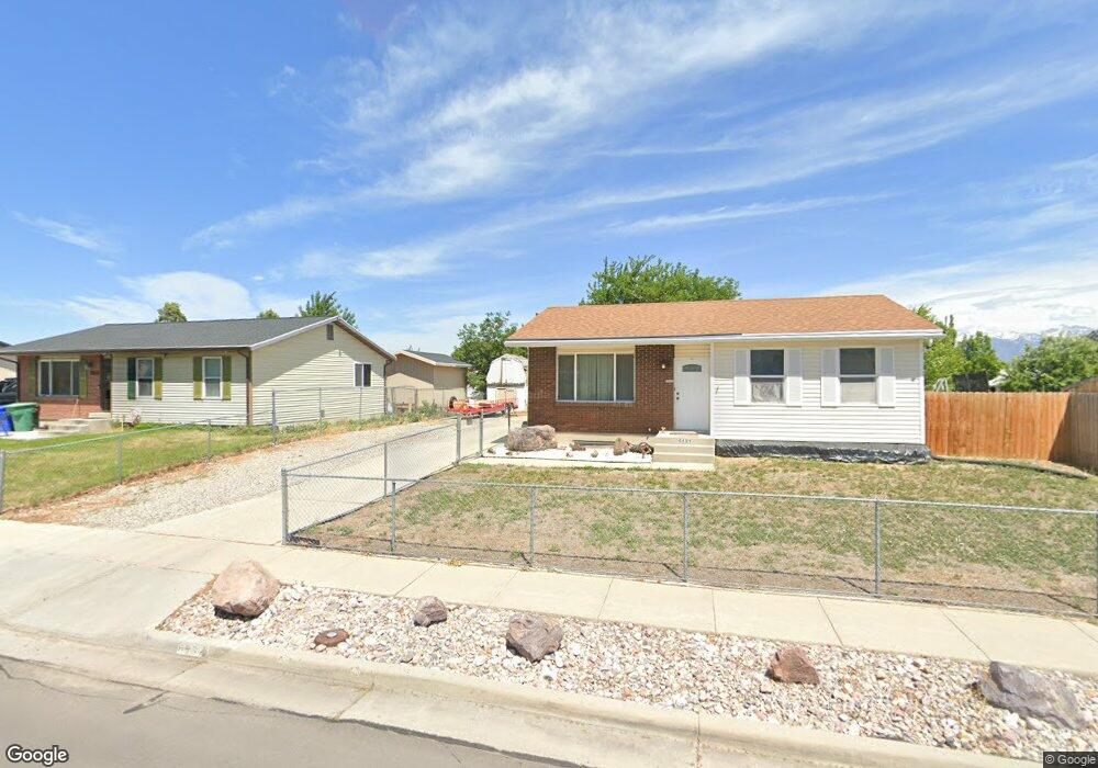 6581 S Begonia Dr, West Jordan, UT 84081 - photo 1