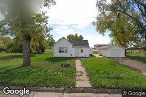 84 Hardy St, Akron, IA 51001