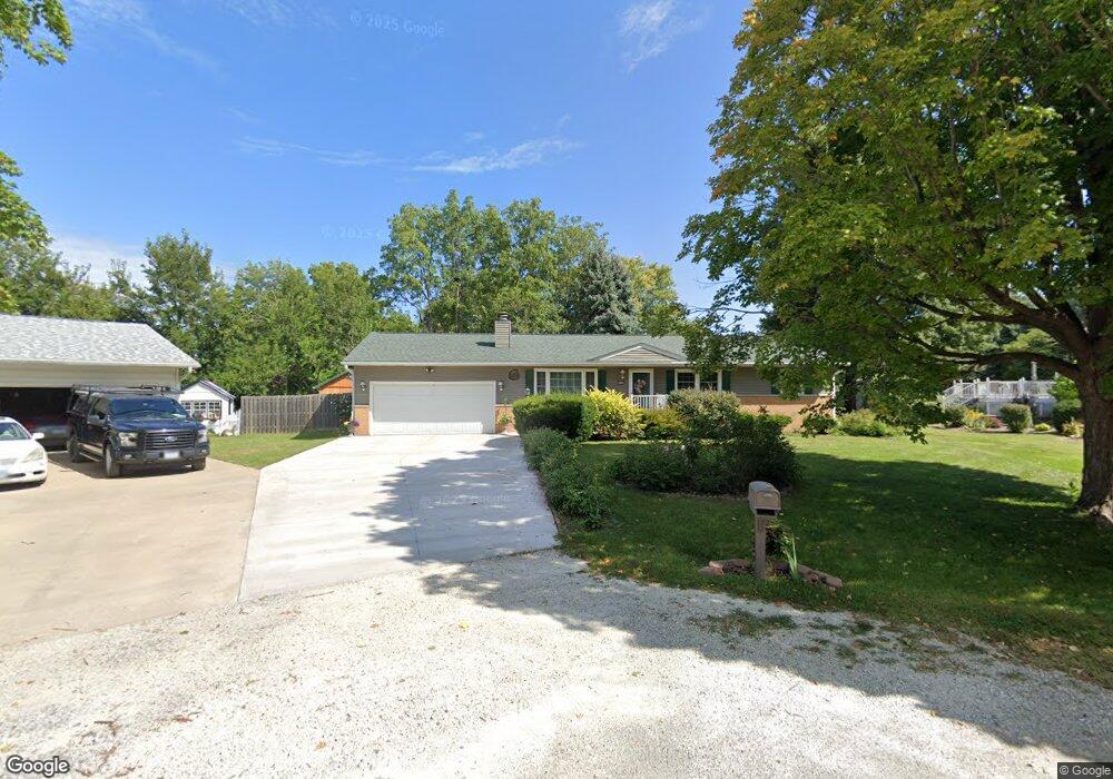 4351 Westport Cir, Galesburg, IL 61401 - photo 1