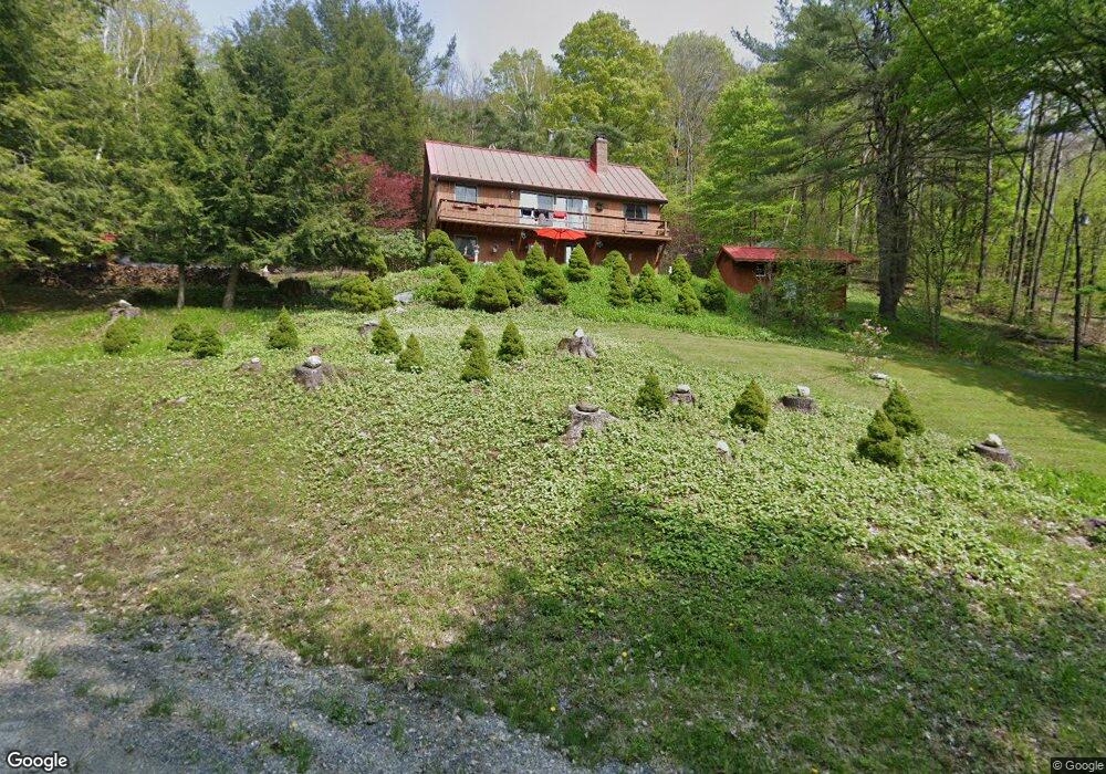 252 Eleanors Way, Shaftsbury, VT 05262 - photo 1
