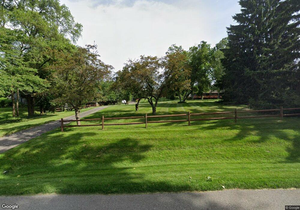 6100 Upper Straits Blvd, West Bloomfield, MI 48324 - photo 1