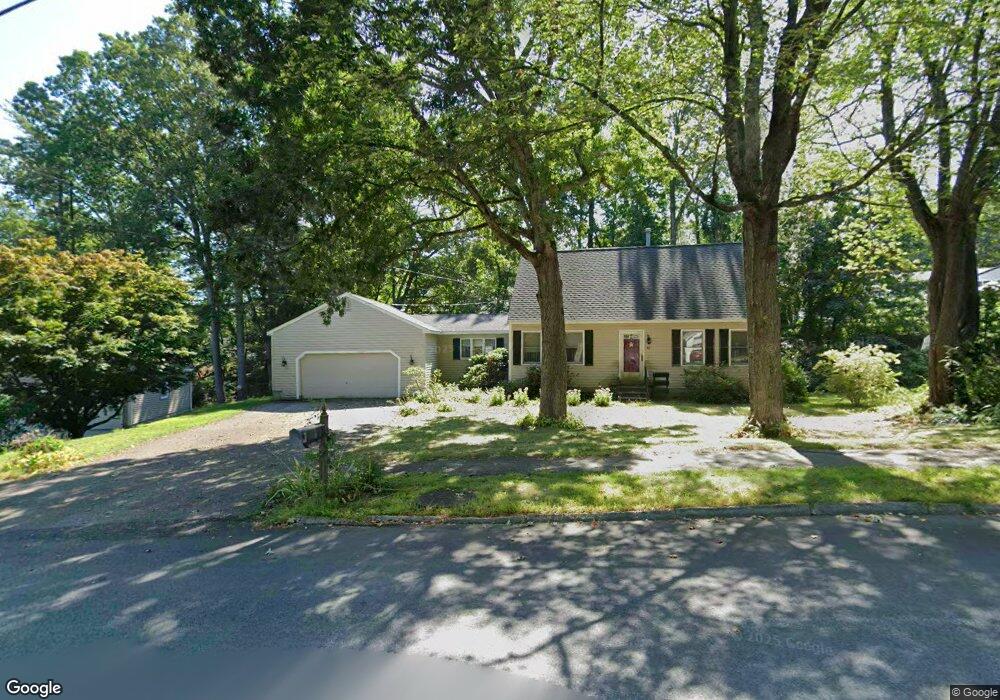 42 Taschereau Blvd, Nashua, NH 03062 - photo 1