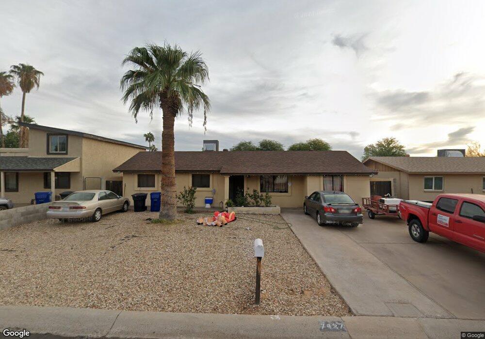 7437 E Crescent Cir, Mesa, AZ 85208 - photo 1