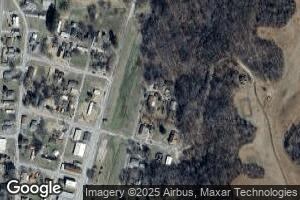 35 Railroad St, Cypress, IL 62923