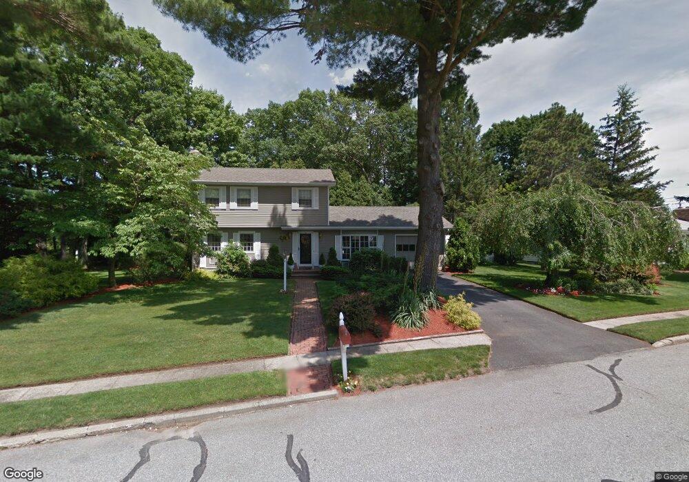 4 Juniper Ln, Greenville, RI 02828 - photo 1