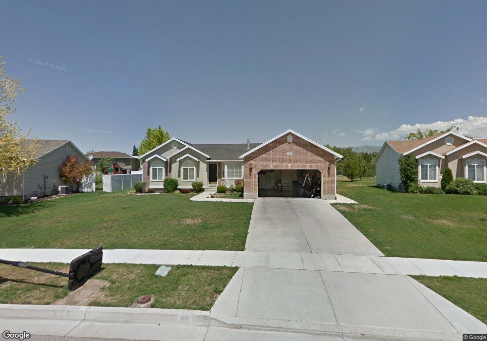 1076 W 150 S, Layton, UT 84041 - photo 1