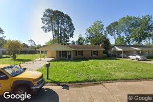 5907 Benjamin St, Alexandria, LA 71303