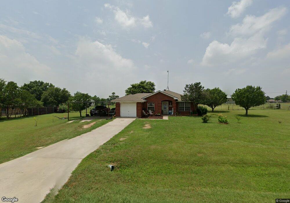 214 Mockingbird Ln, Decatur, TX 76234 - photo 1