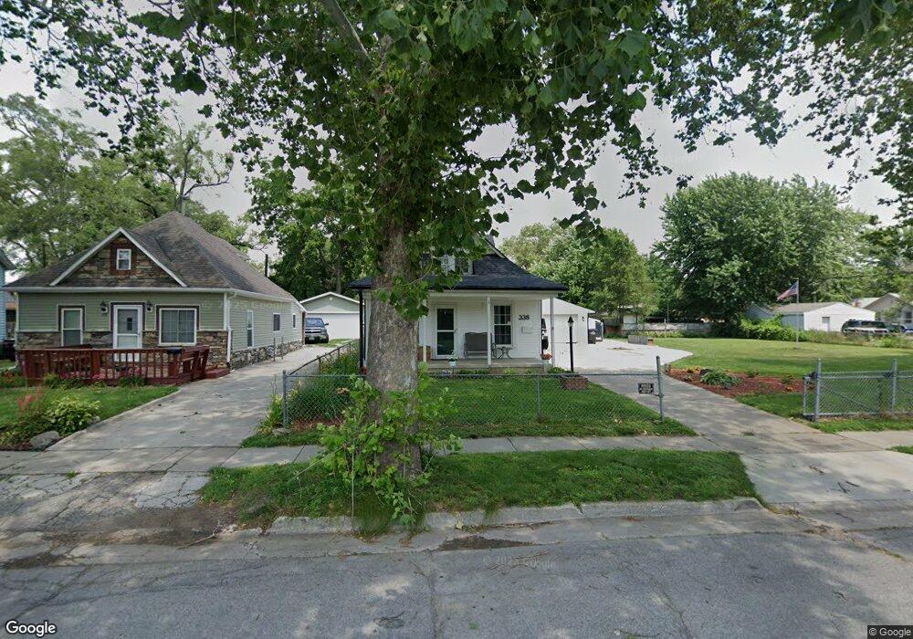 338 E Dunham Ave, Des Moines, IA 50315 - photo 1