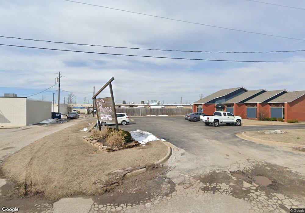 1209 W Walnut St, Rogers, AR 72756 - photo 1