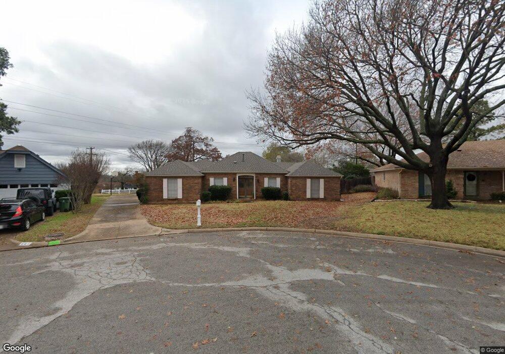 2009 Mountainview Dr, Hurst, TX 76054 - photo 1