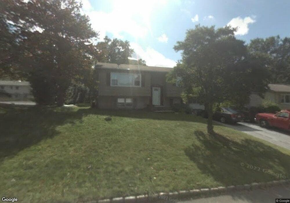 7 Sagamore Ave, Suffern, NY 10901 - photo 1