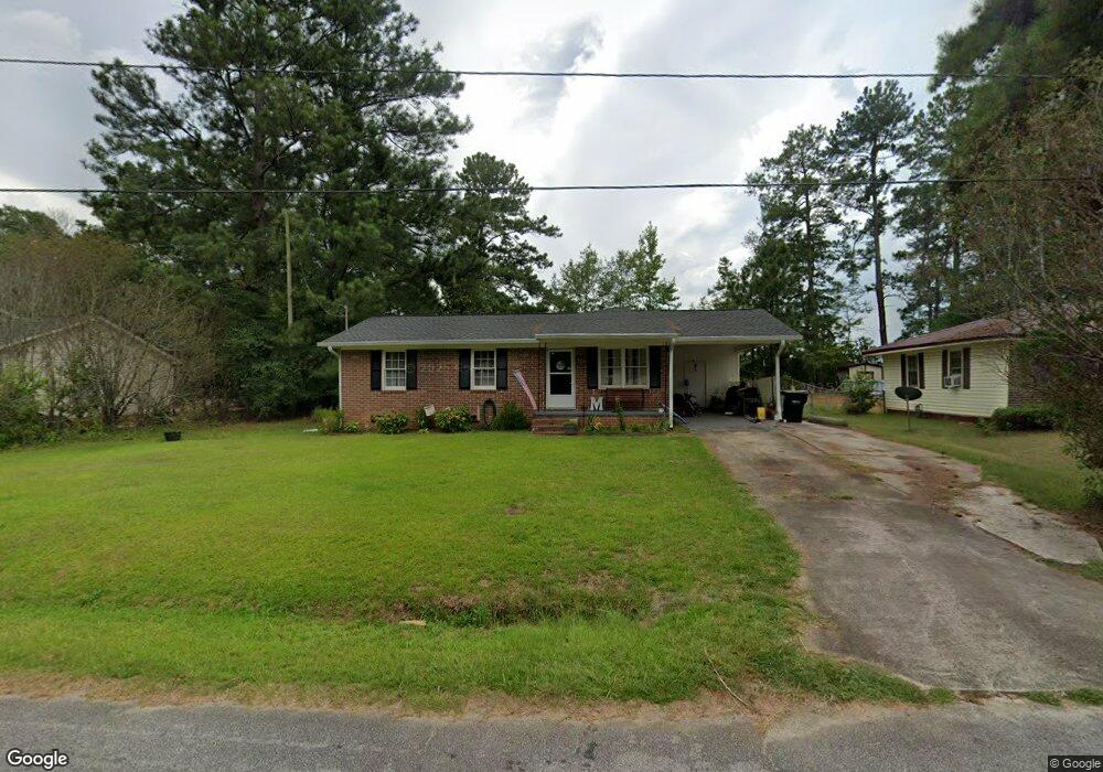 144 Edgewood Cir, Barnesville, GA 30204 - photo 1