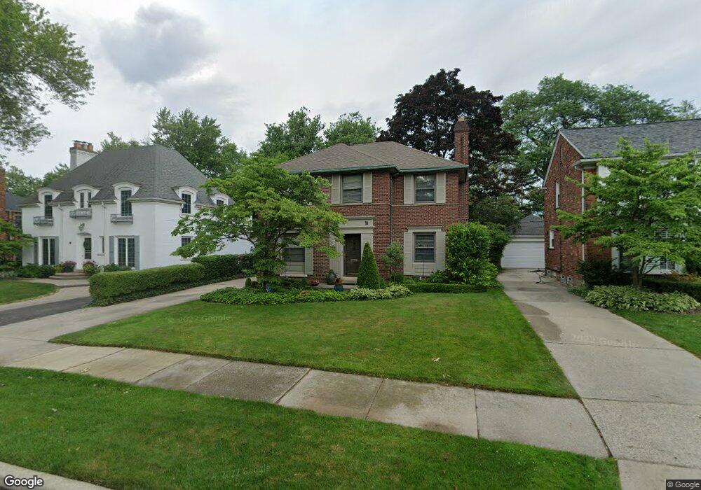 94 Meadow Ln, Grosse Pointe Farms, MI 48236 - photo 1