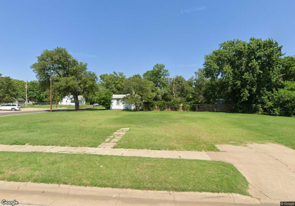 202 S 5th St, Colwich, KS 67030 - photo 1