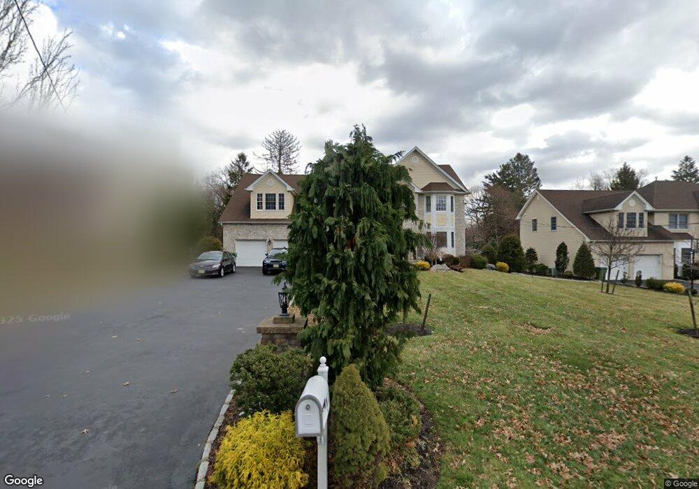 9 Homestead Rd, Edison, NJ 08820 - photo 1